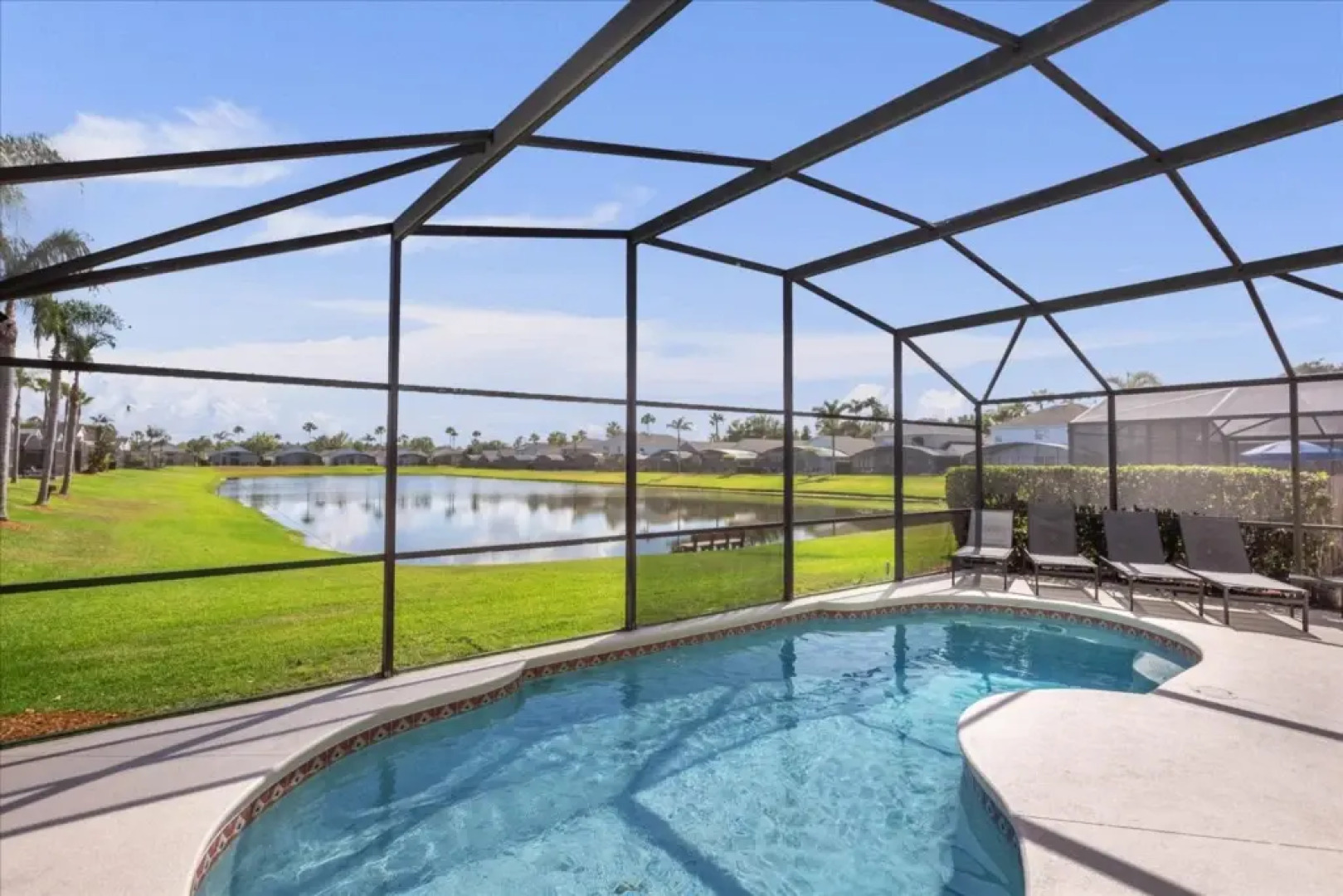 3 Bedrooms / 2 Bathrooms / Lake Berkley (1076 LB), Kissimmee, US