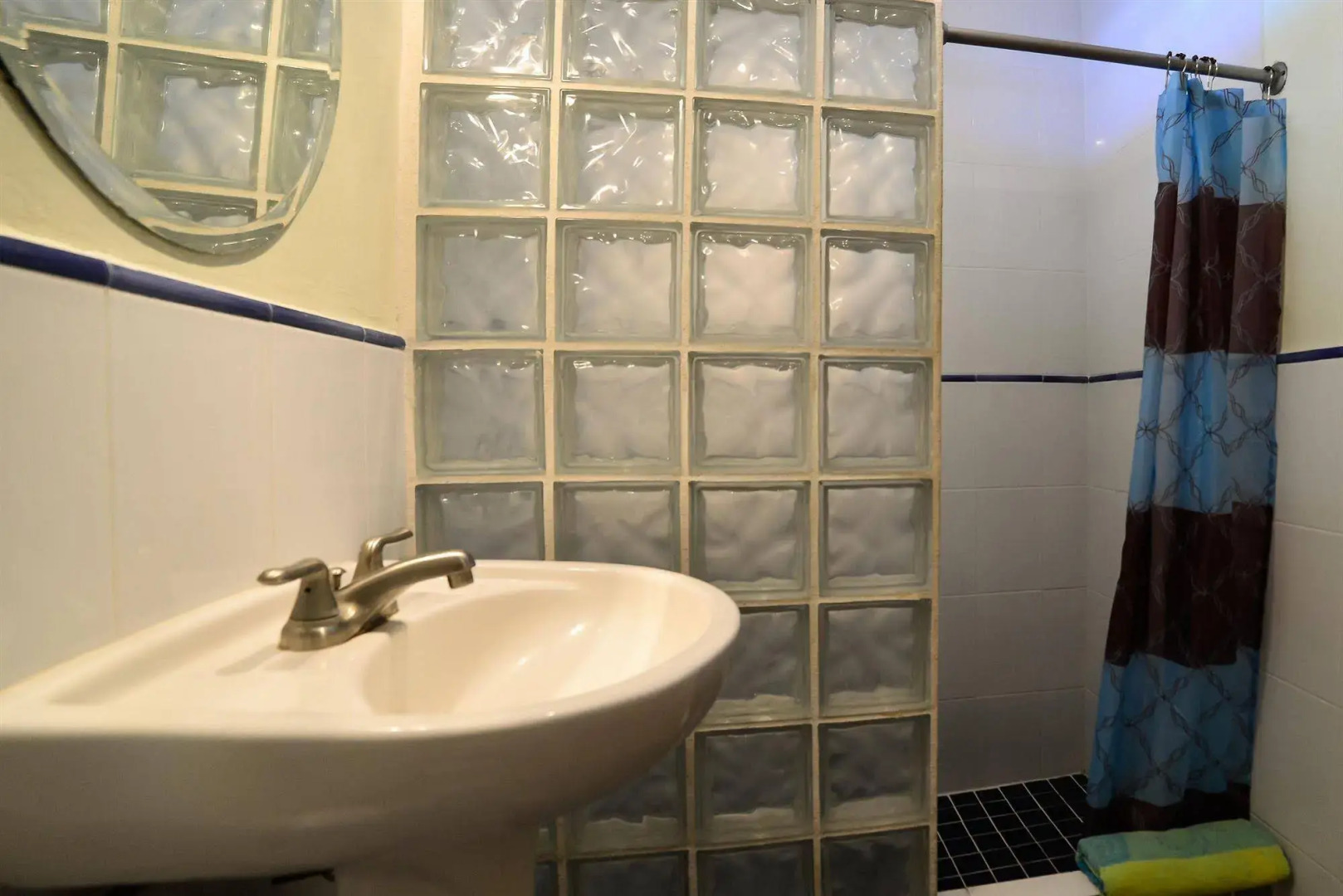 Lemontree Oceanfront Cottages