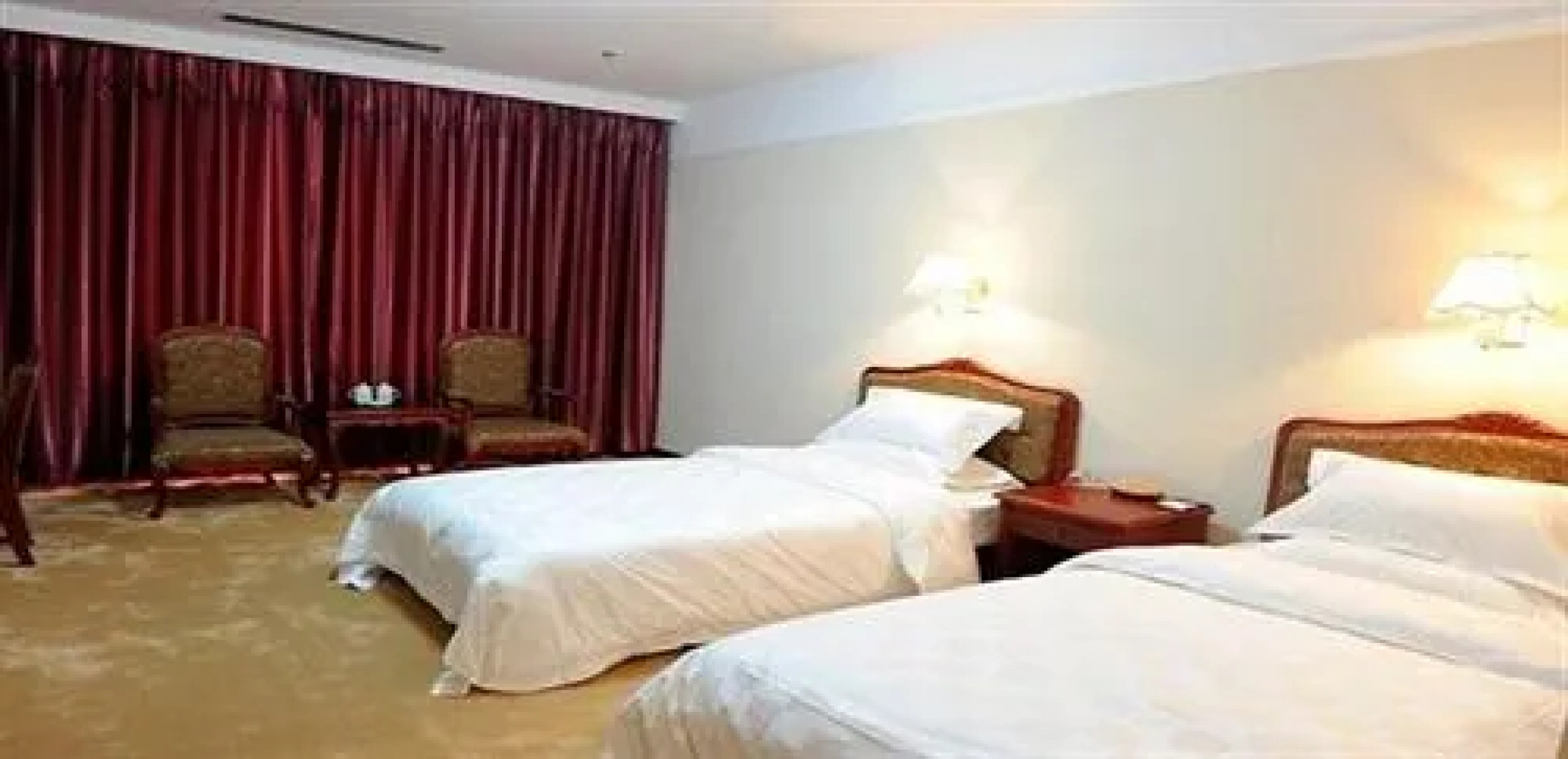 Beidaihe Strange Tower Hotel