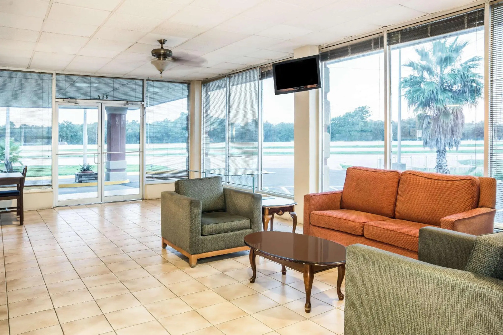 Studio 6 Lake Jackson, TX