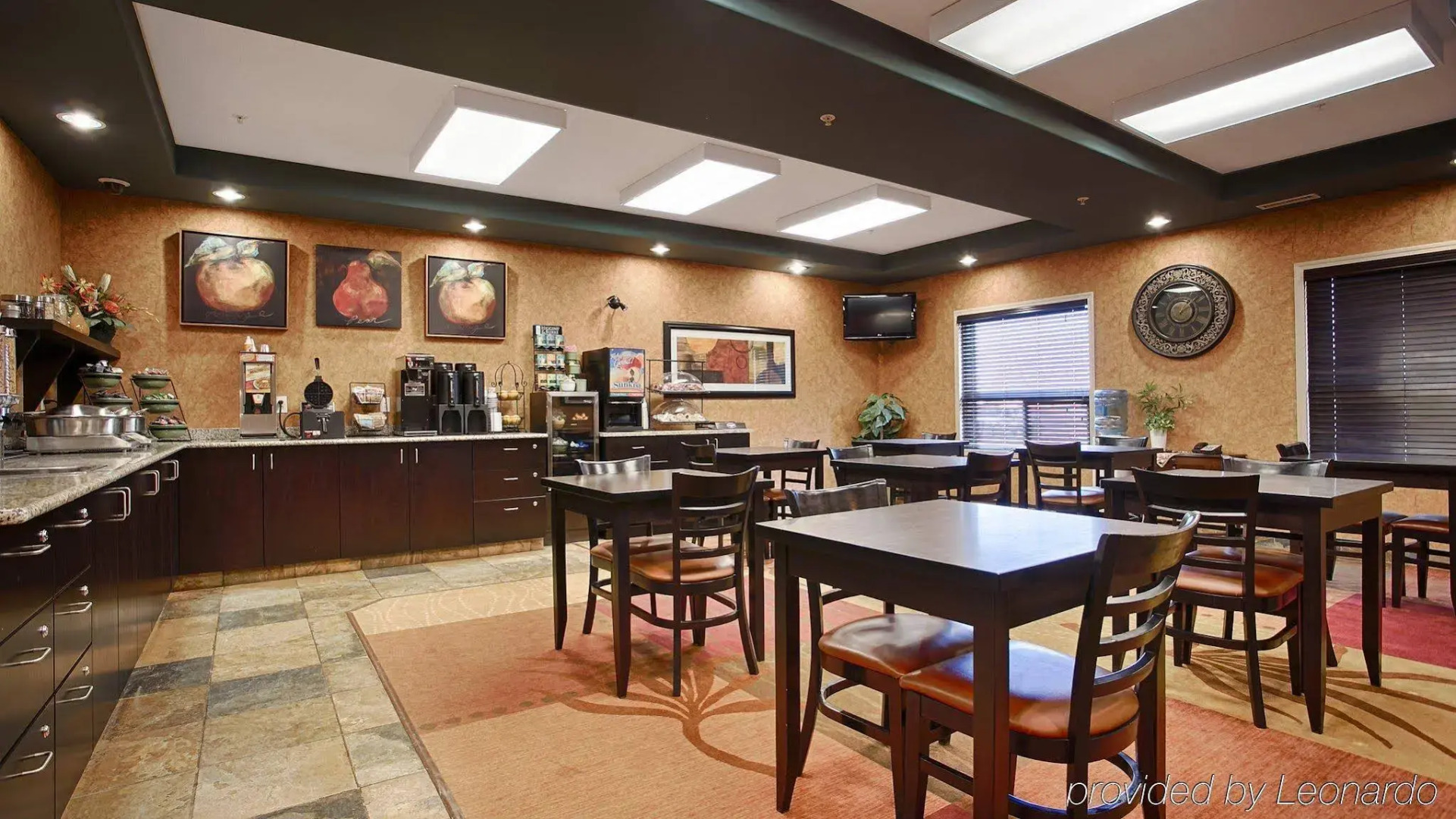 Best Western Wainwright Inn & Suites