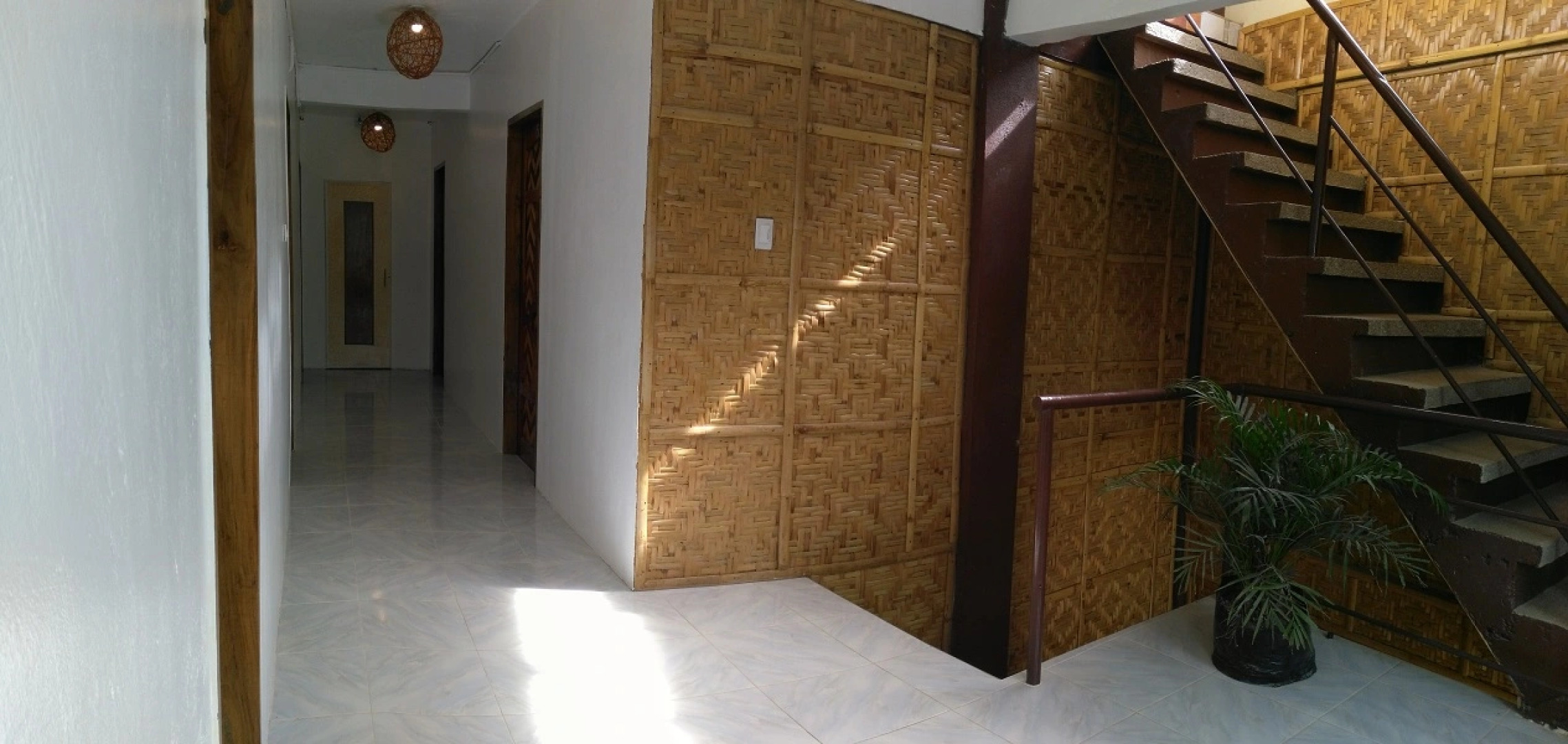 Zenith Inn & Resto Bar