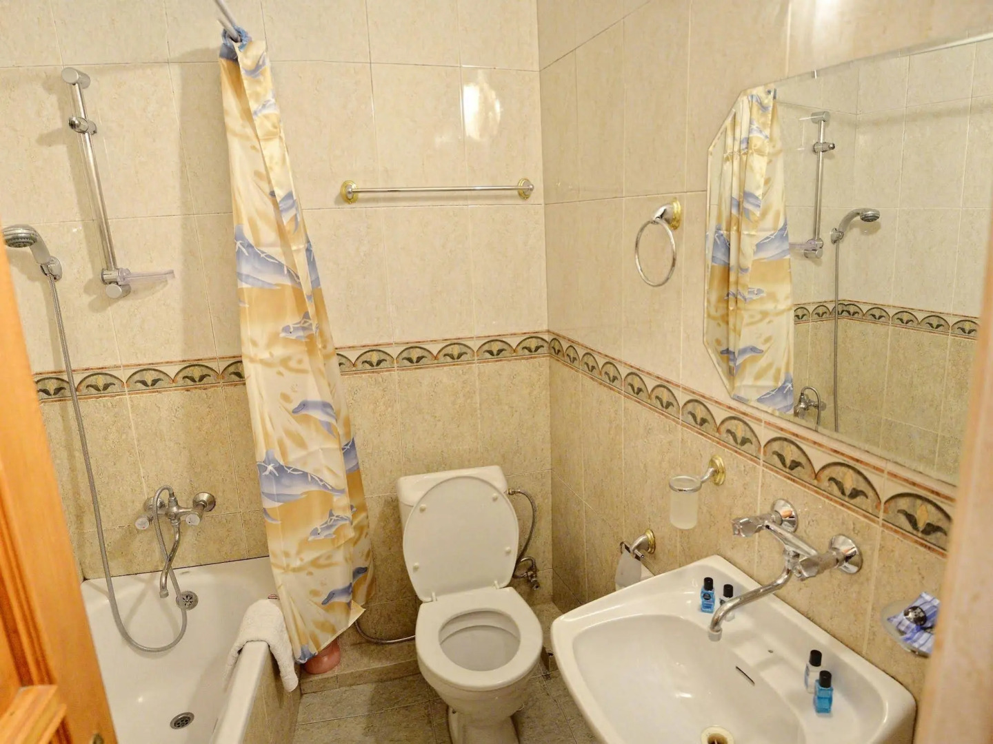 Отель Georgian House