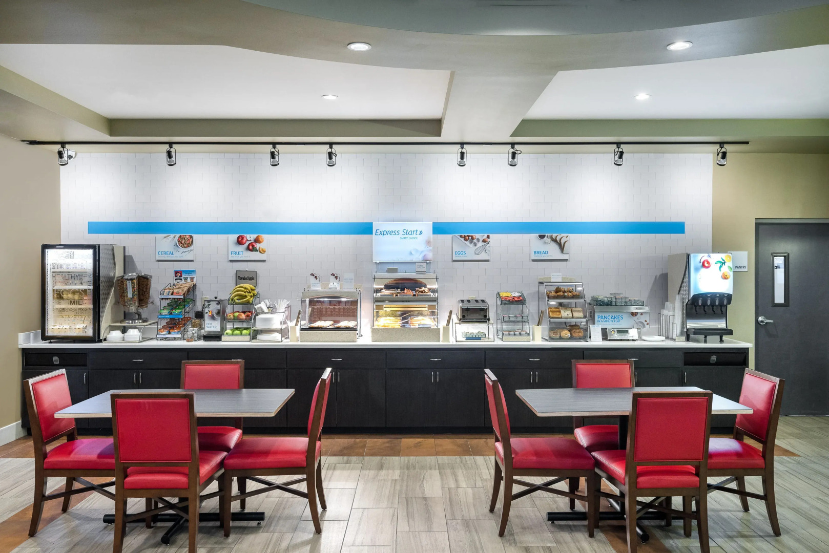 Holiday Inn Express & Suites Lakeland South by IHG