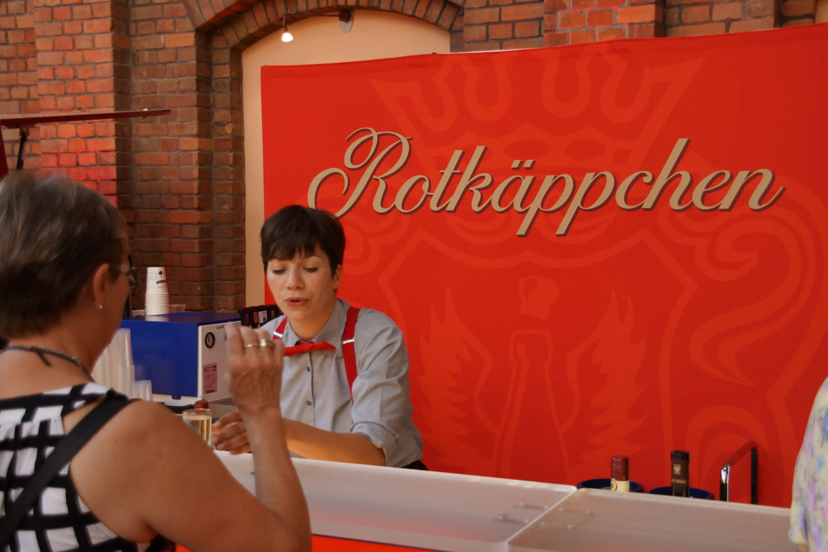 Warias Hotel & Restaurant