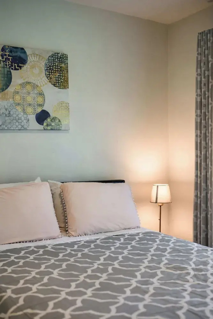 Spacious Family Friendly House in Central Location