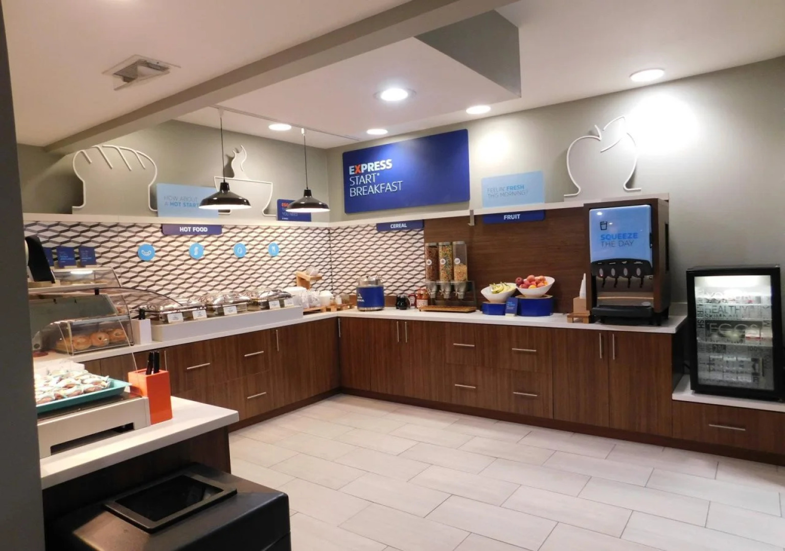 Holiday Inn Express Hotel & Suites Southfield - Detroit