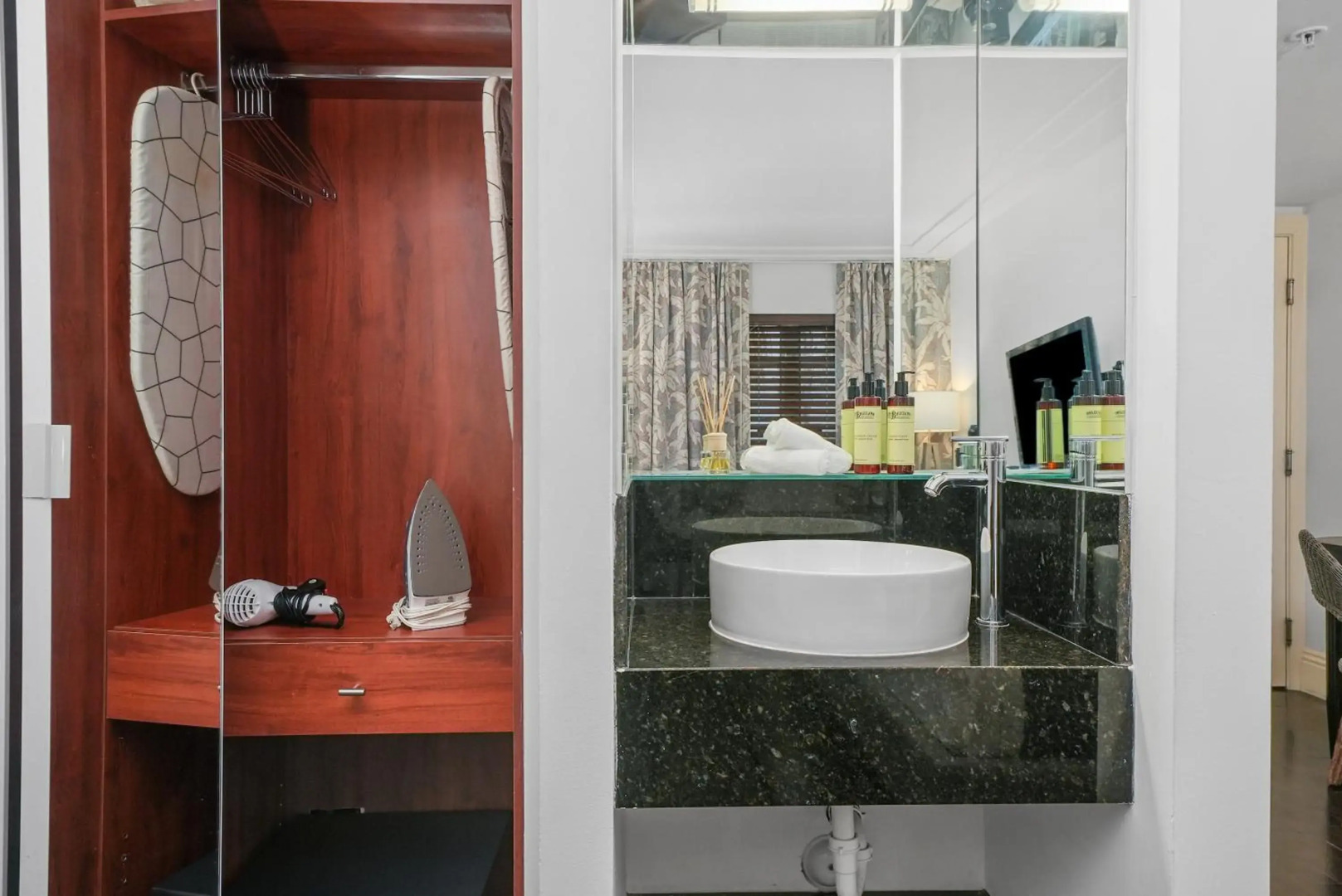 Riviera Hotel South Beach