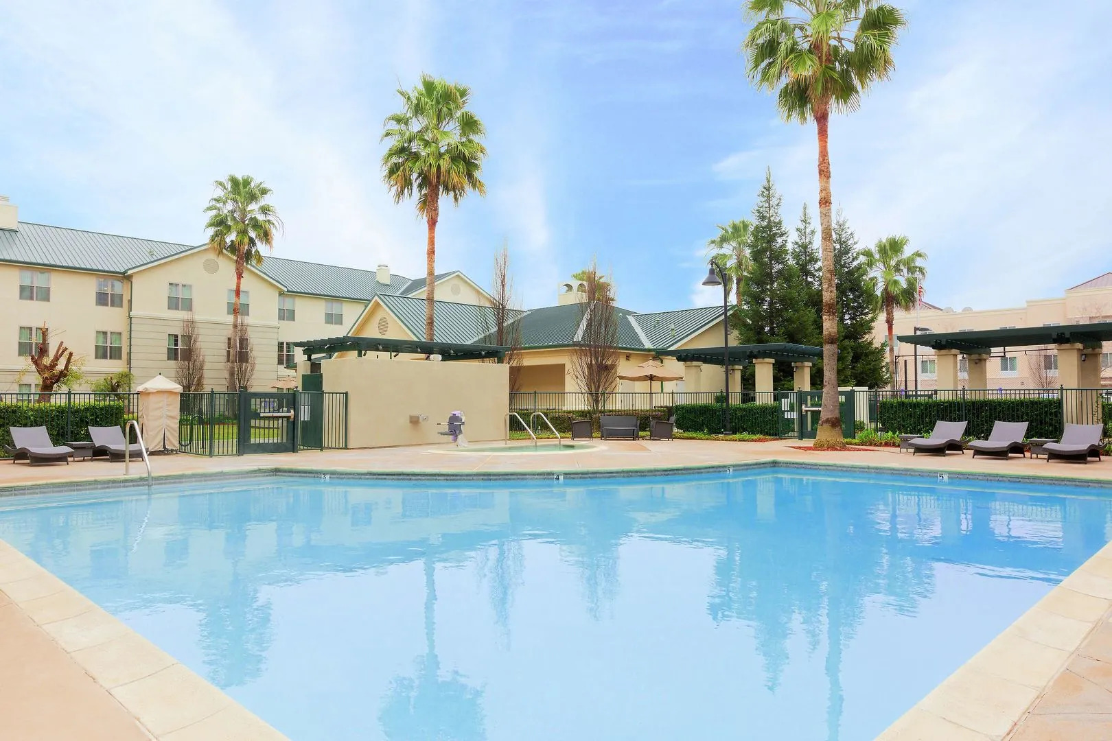 Homewood Suites By Hilton Sacramento Airport - Natomas