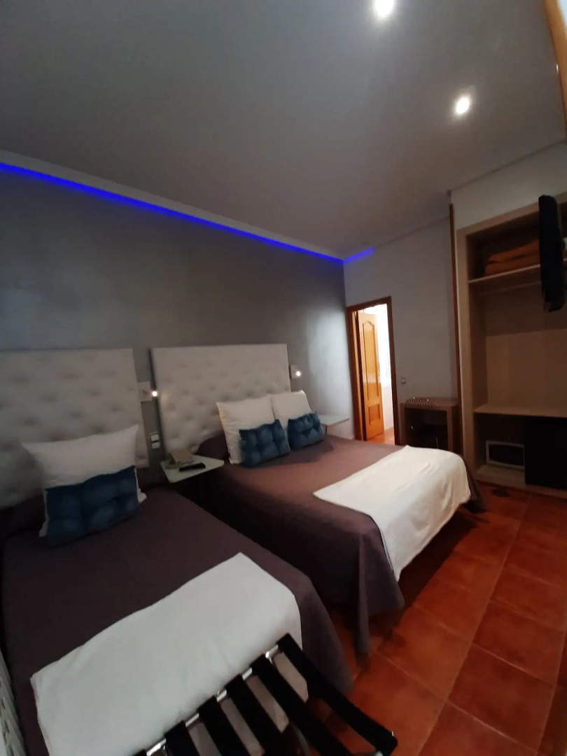 Hostal Las Fuentes - Adults Only