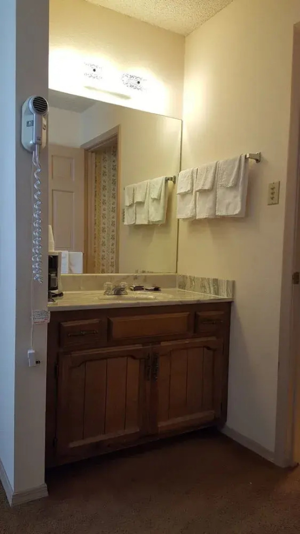 San Miguel Inn by OYO