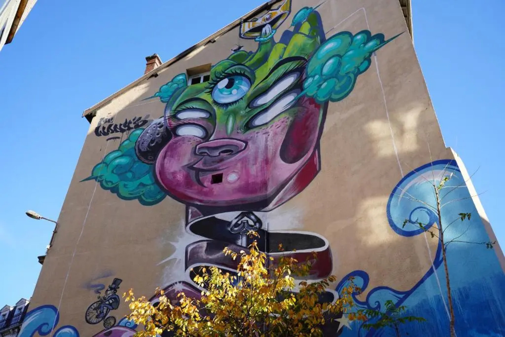 Studio plein centre avec garage, piscine et gardien