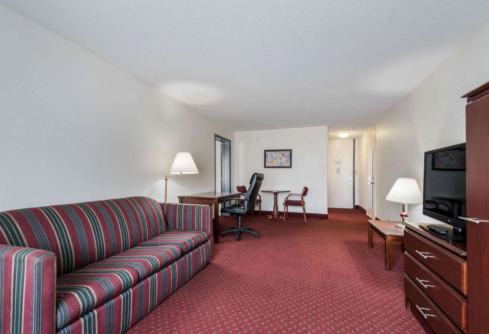 Econo Lodge Inn & Suites Chambersburg Central