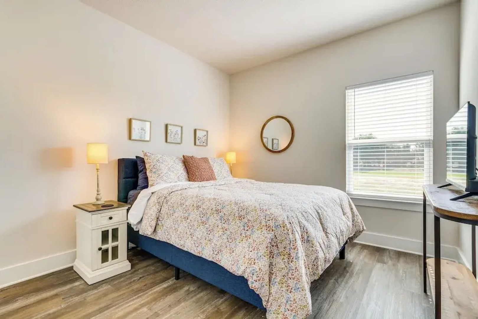 Gulf Breeze Home Rental: 8 Mi to Pensacola Beach!