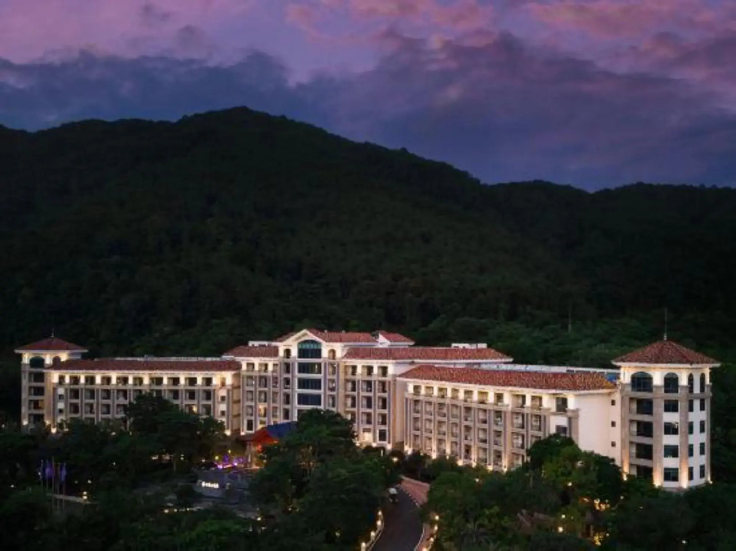 Yongding Tianzi Hot Spring Holiday Resort Longbowan Hotel