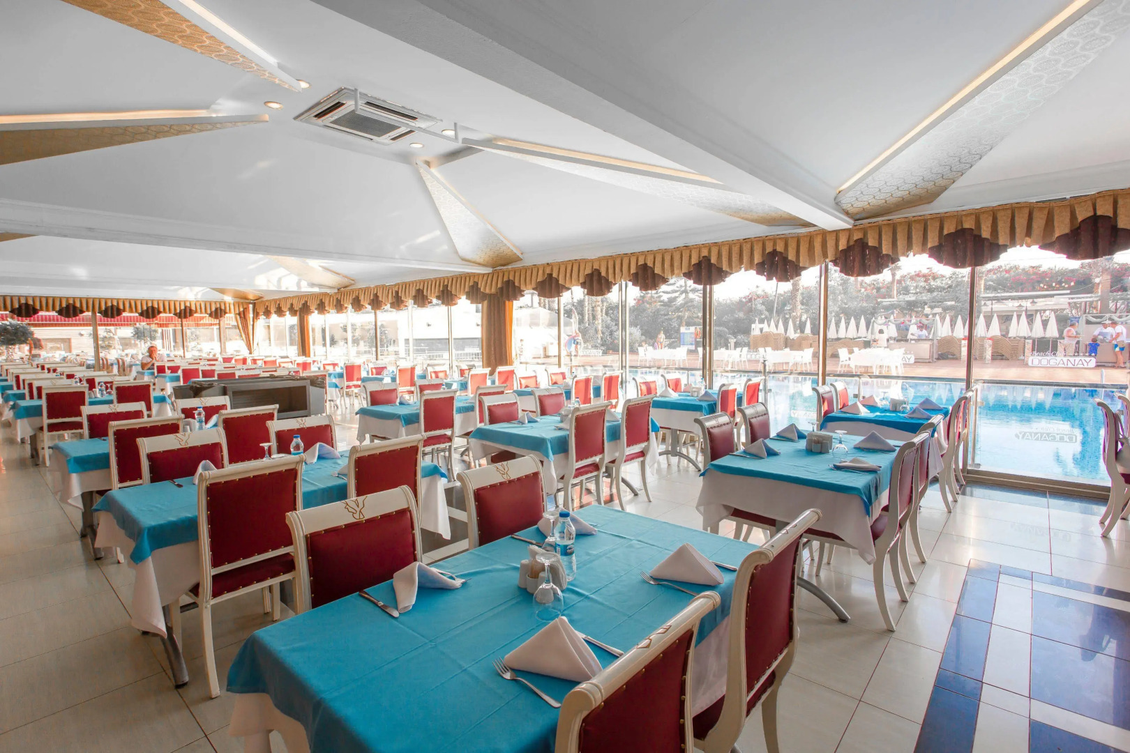 Beach Club Doganay Hotel