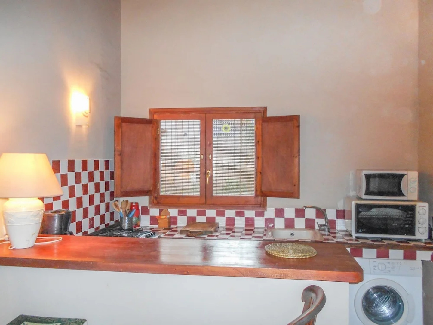 Beautiful Cottage in Renau Costa Dorada with Swimming Pool