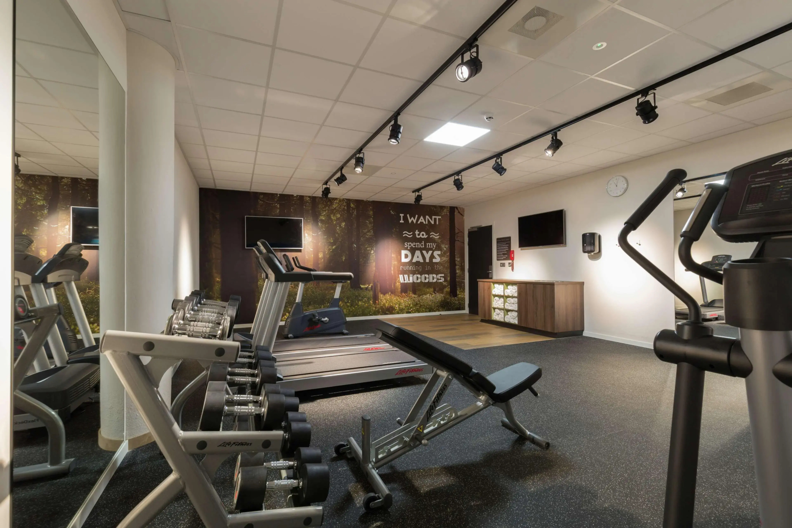 Hampton by Hilton Antwerp Central Station