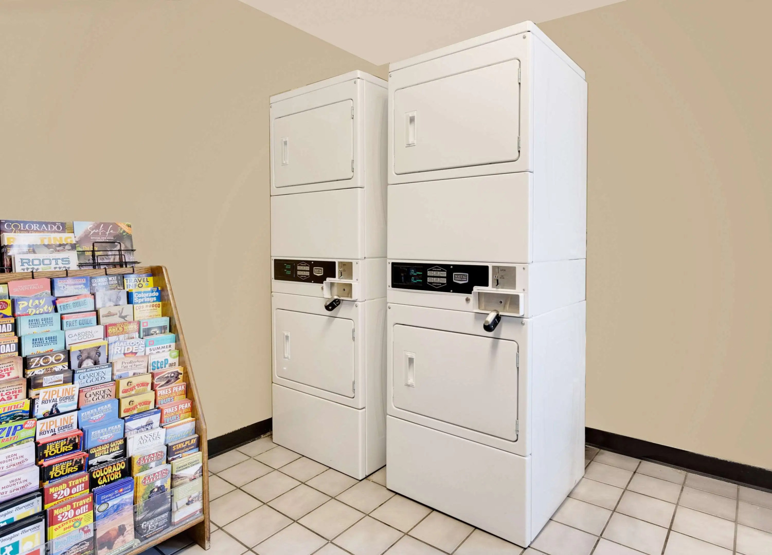 Super 8 by Wyndham Denver Central