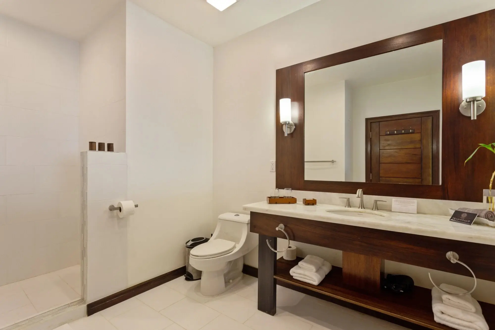 The Ellysian Boutique Hotel