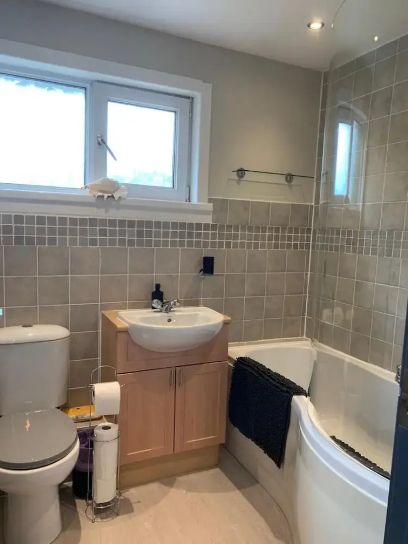 The Rabbit Hole - Kinlochbervie