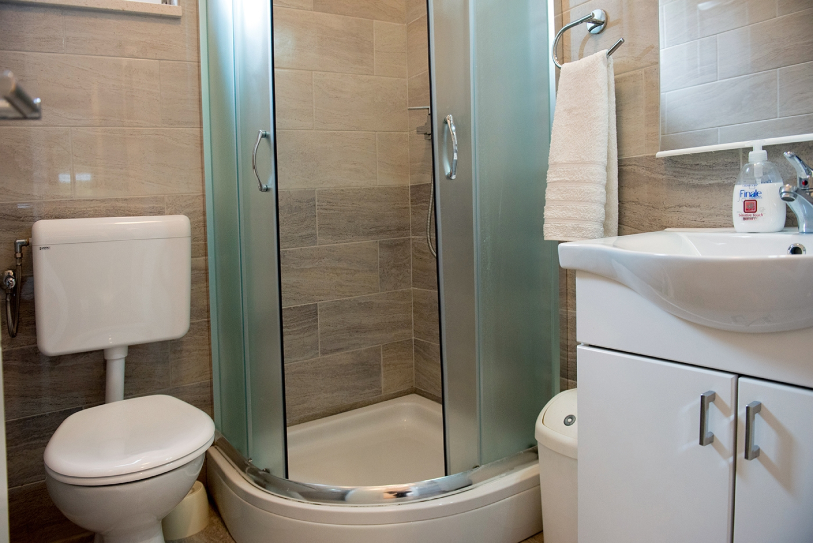 Room Robi - 50m from beach R3 Podstrana, Riviera Split