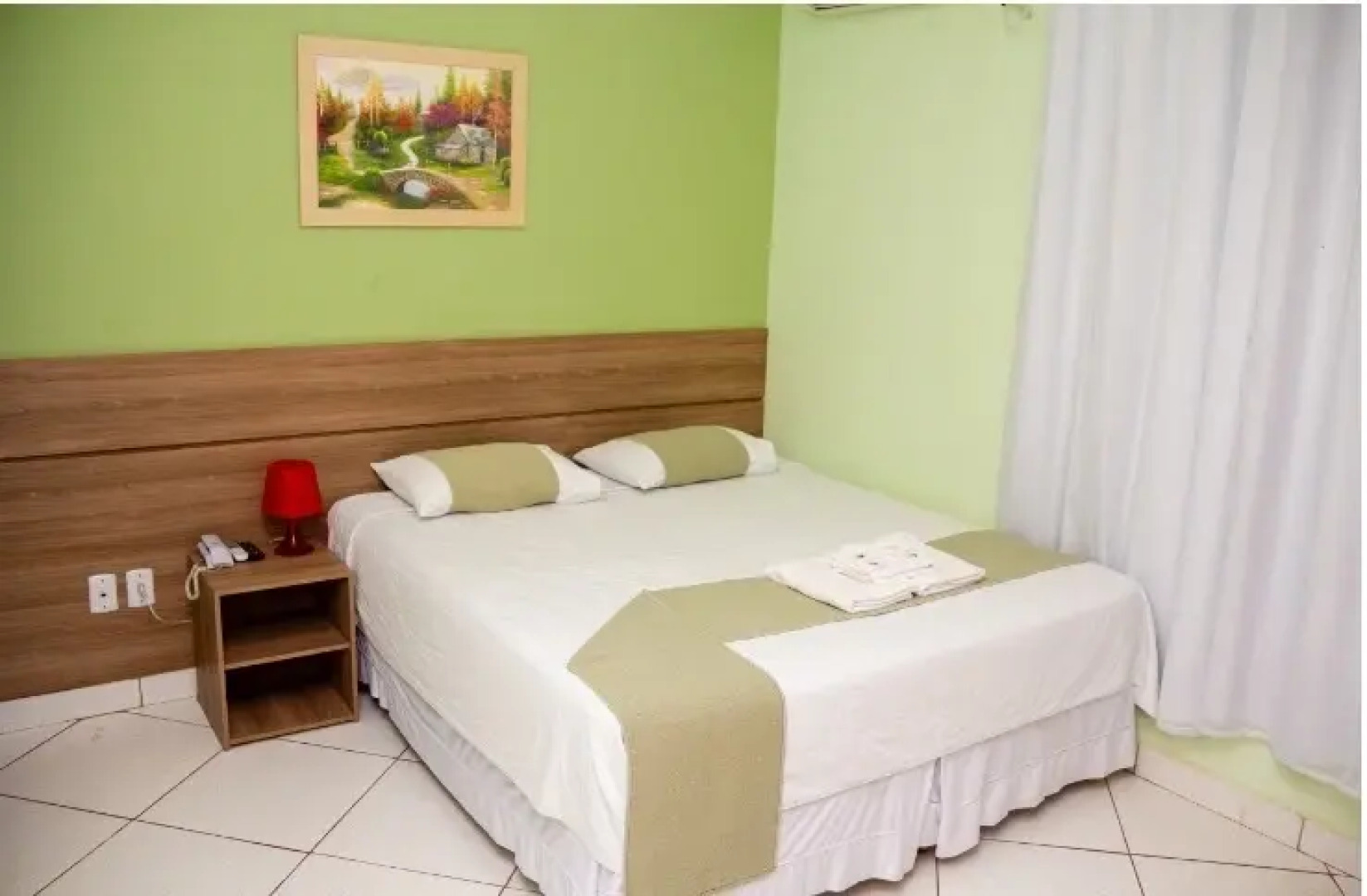 Domus Hotel Titânio