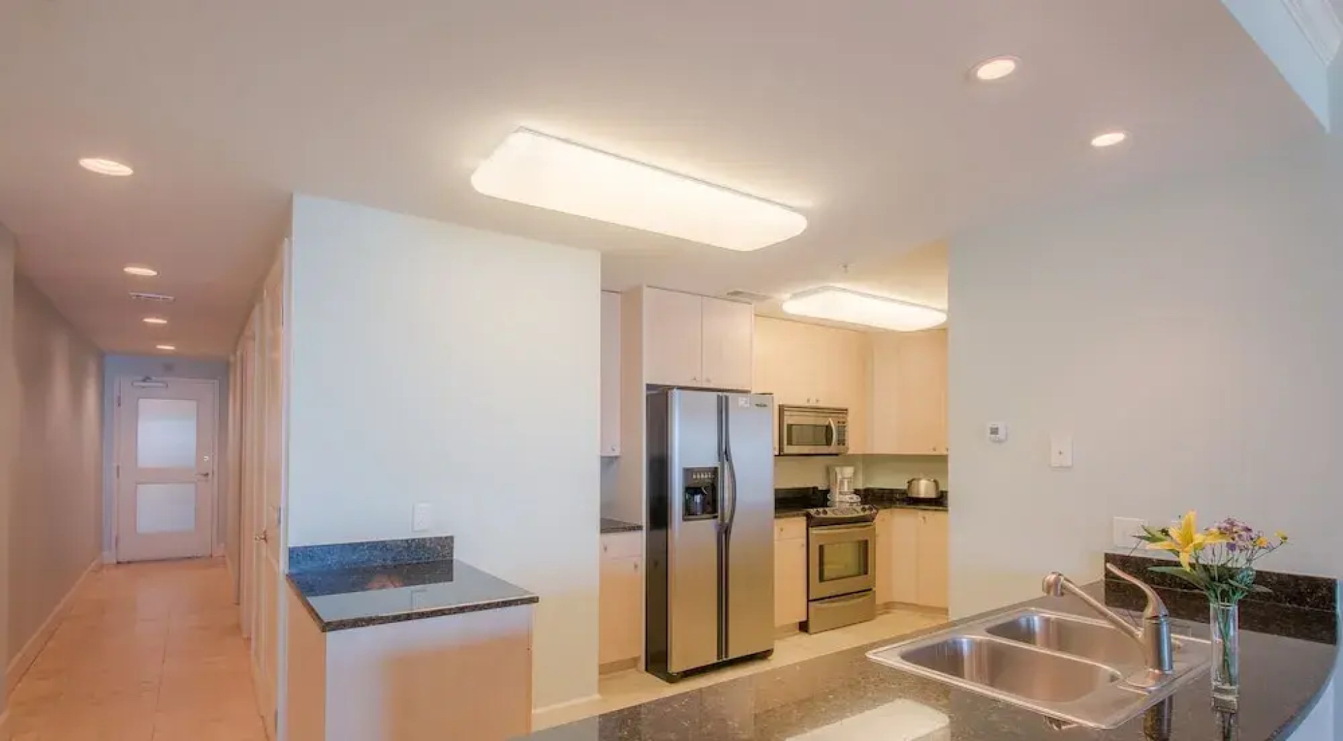 Sea Breeze 1007 Penthouse