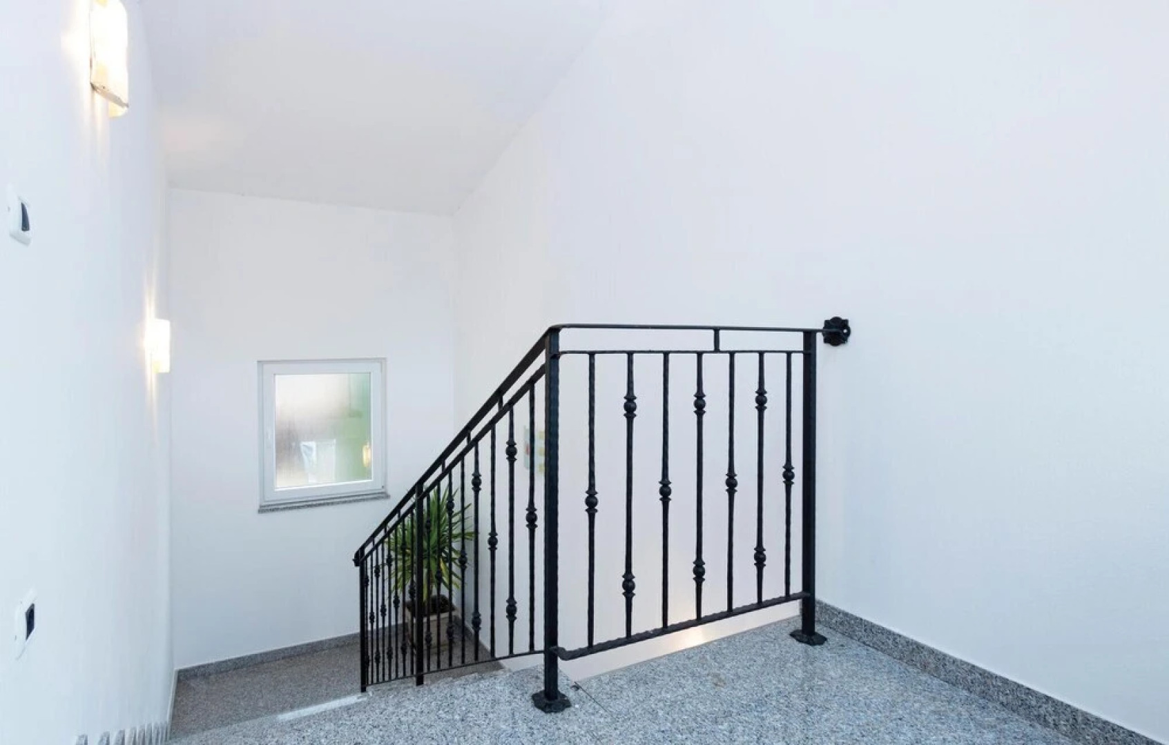 Amazing Home in Pula with Hot Tub, WiFi & 4 Bedrooms