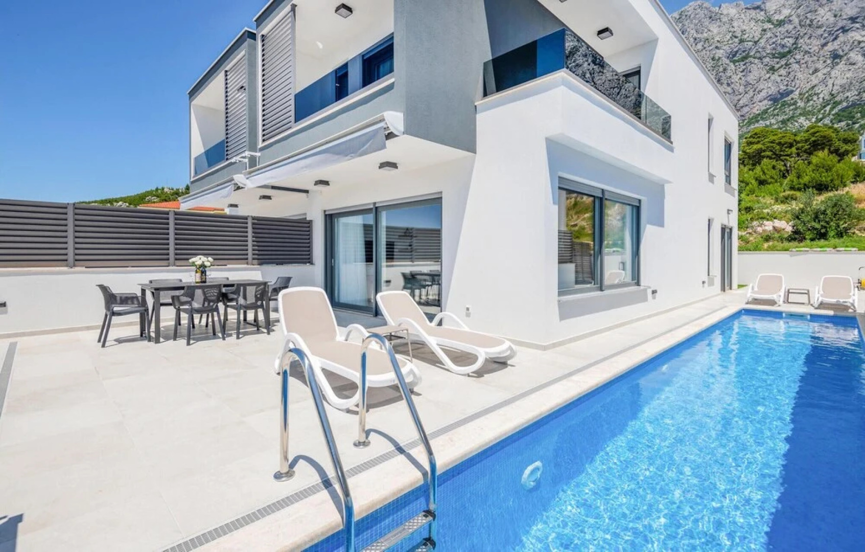 Awesome Home in Makarska With Outdoor Swimming Pool, Wifi and 3 Bedrooms