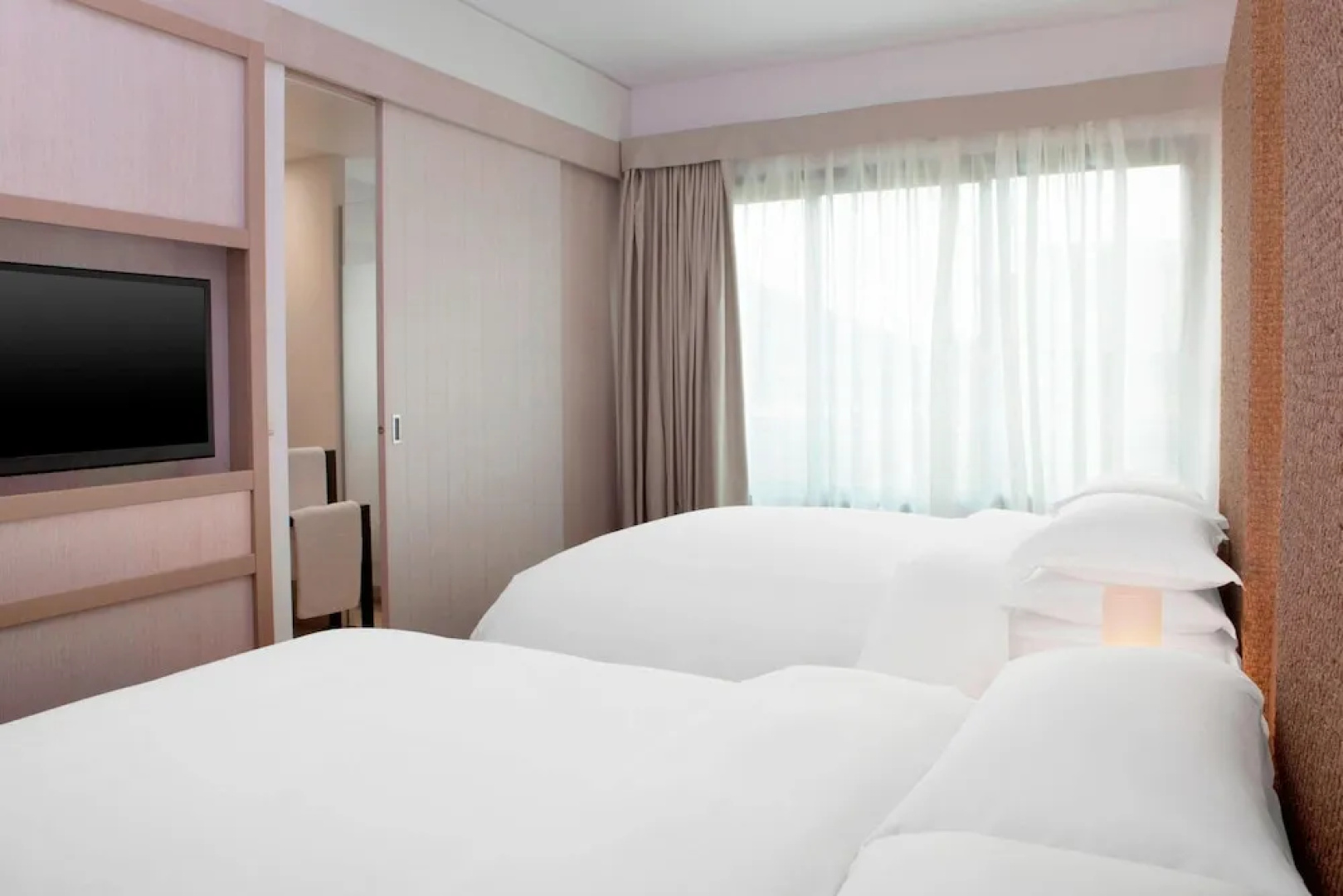 Sheraton New Caledonia Deva Resort & Spa