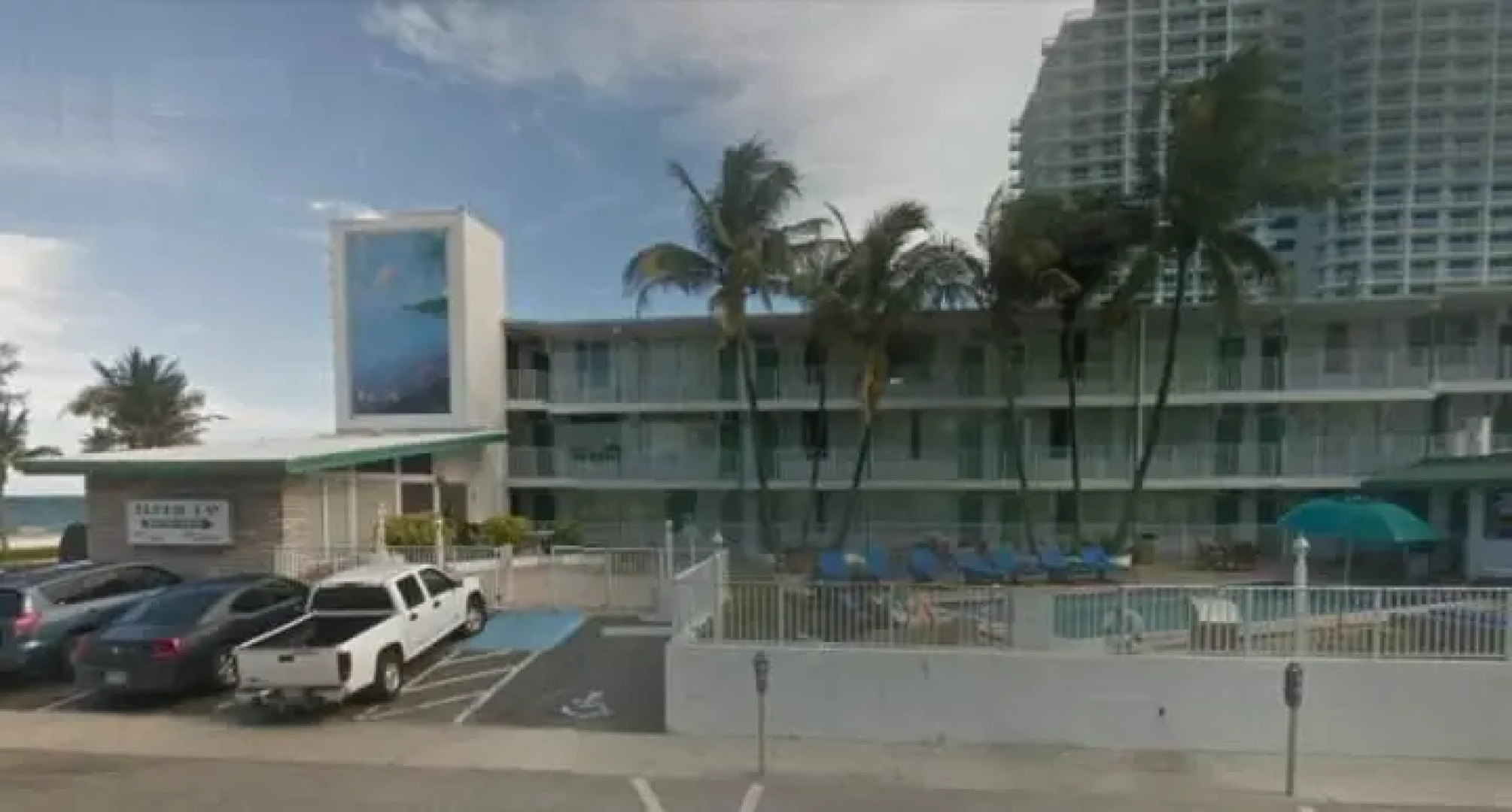 Tropic Cay Beach Hotel