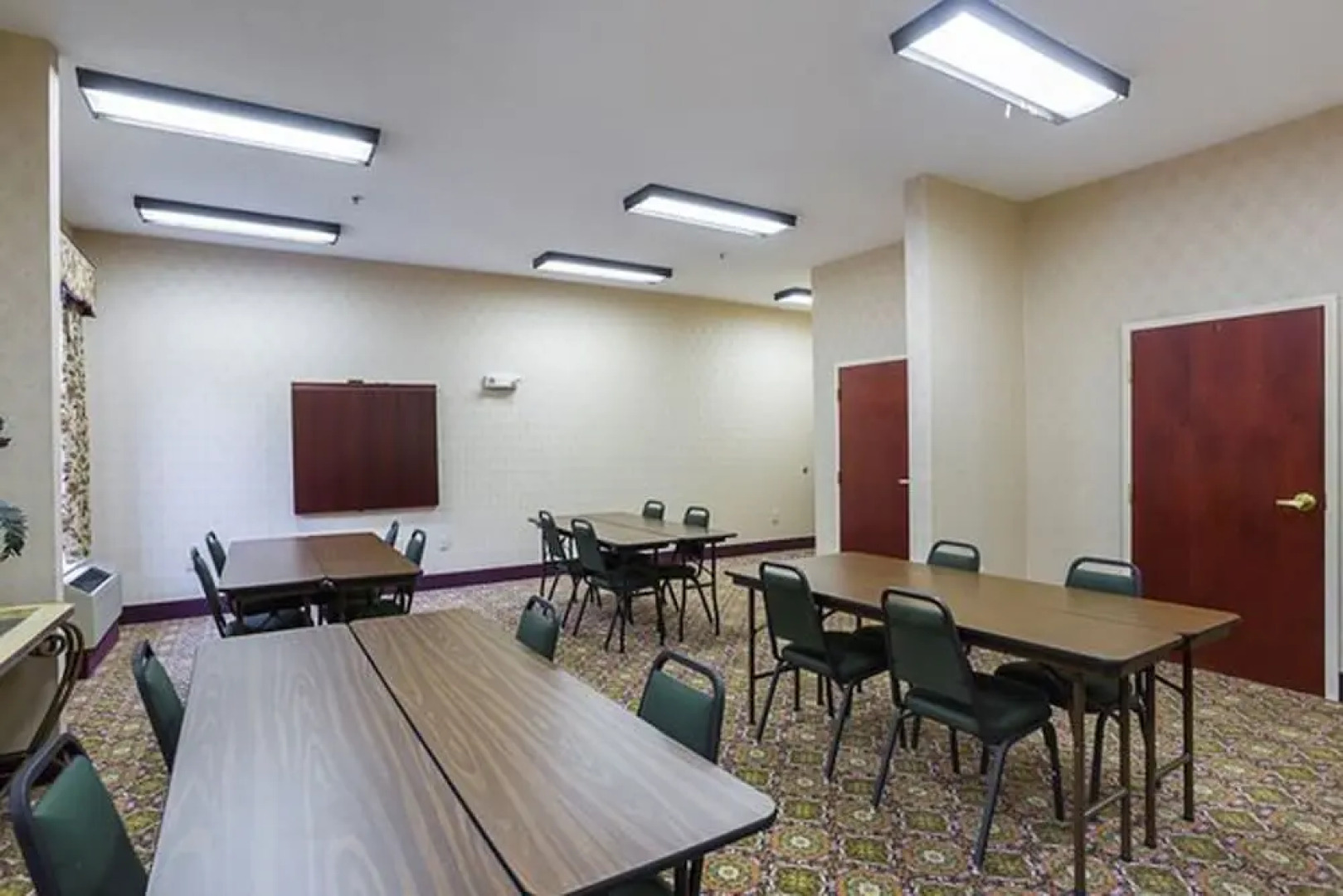 Red Roof Inn Whitley City