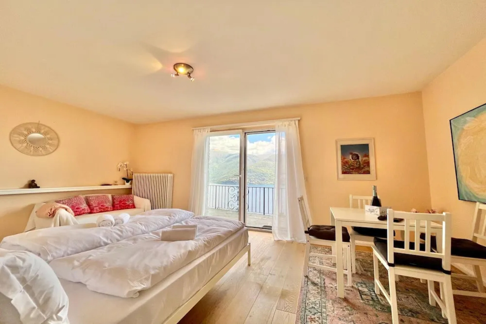 Peace Over the Lake Room 1