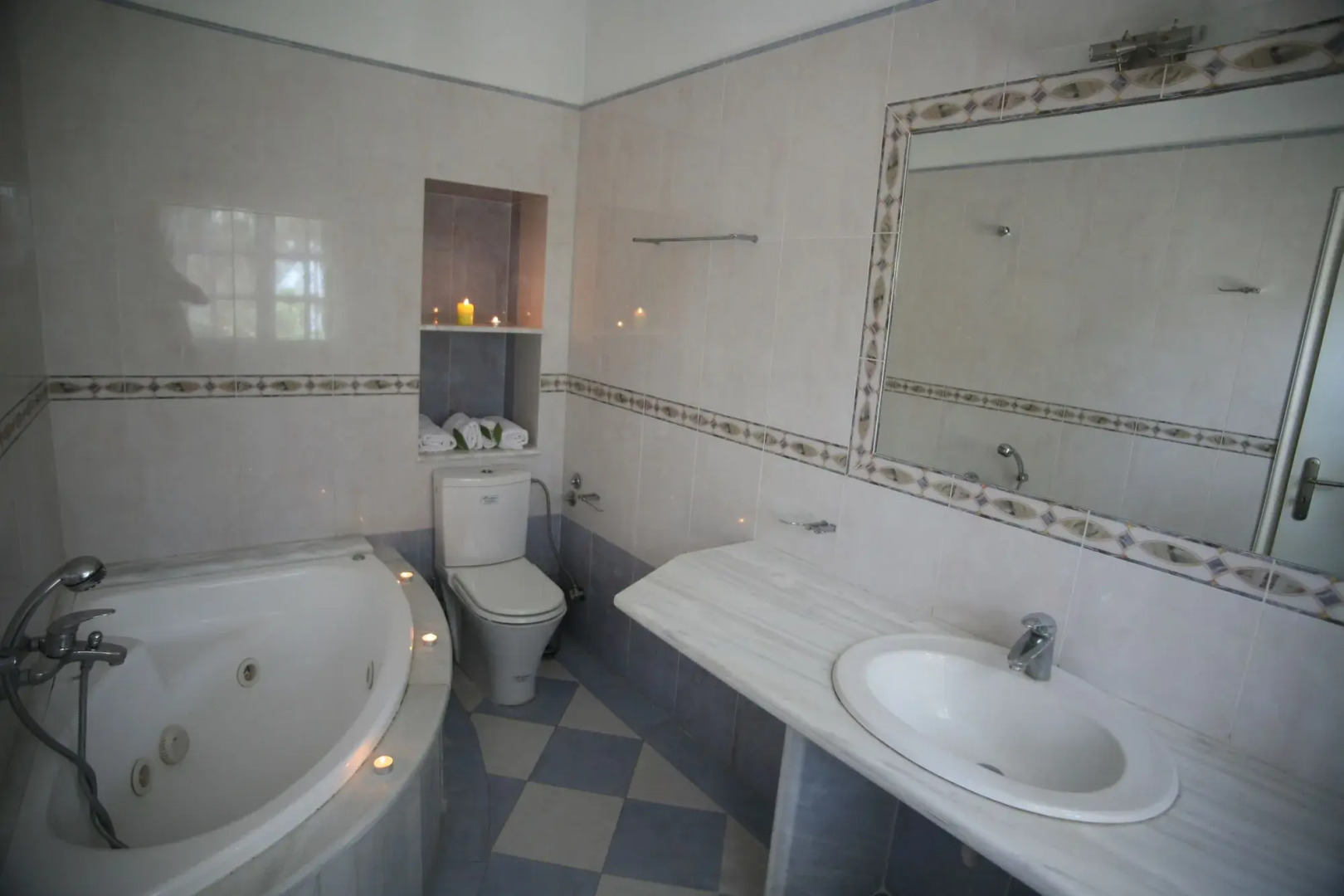 Aphrodite Apartments