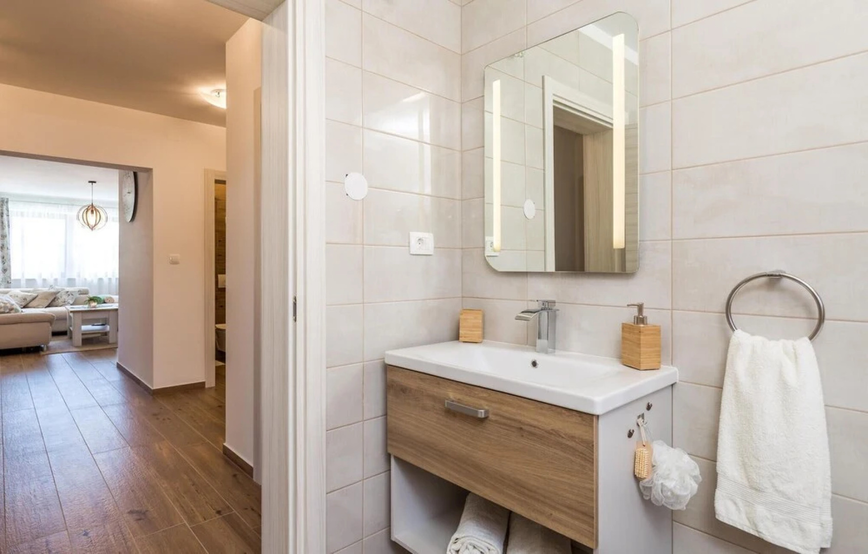 Beautiful Home in Mucici With 3 Bedrooms, Wifi and Outdoor Swimming Pool