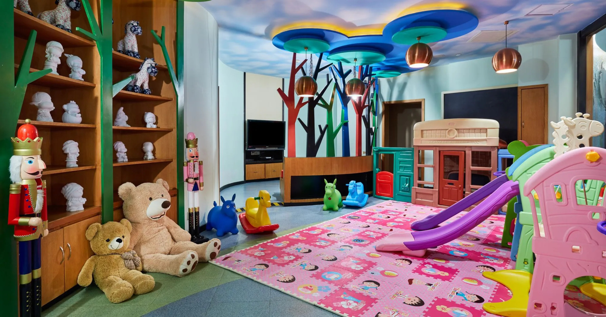 InterContinental Lijiang Ancient Town Resort by IHG