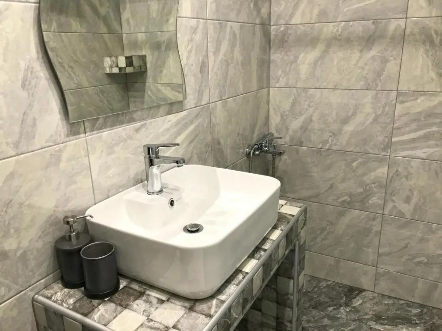 Skoulidis Family Apartments