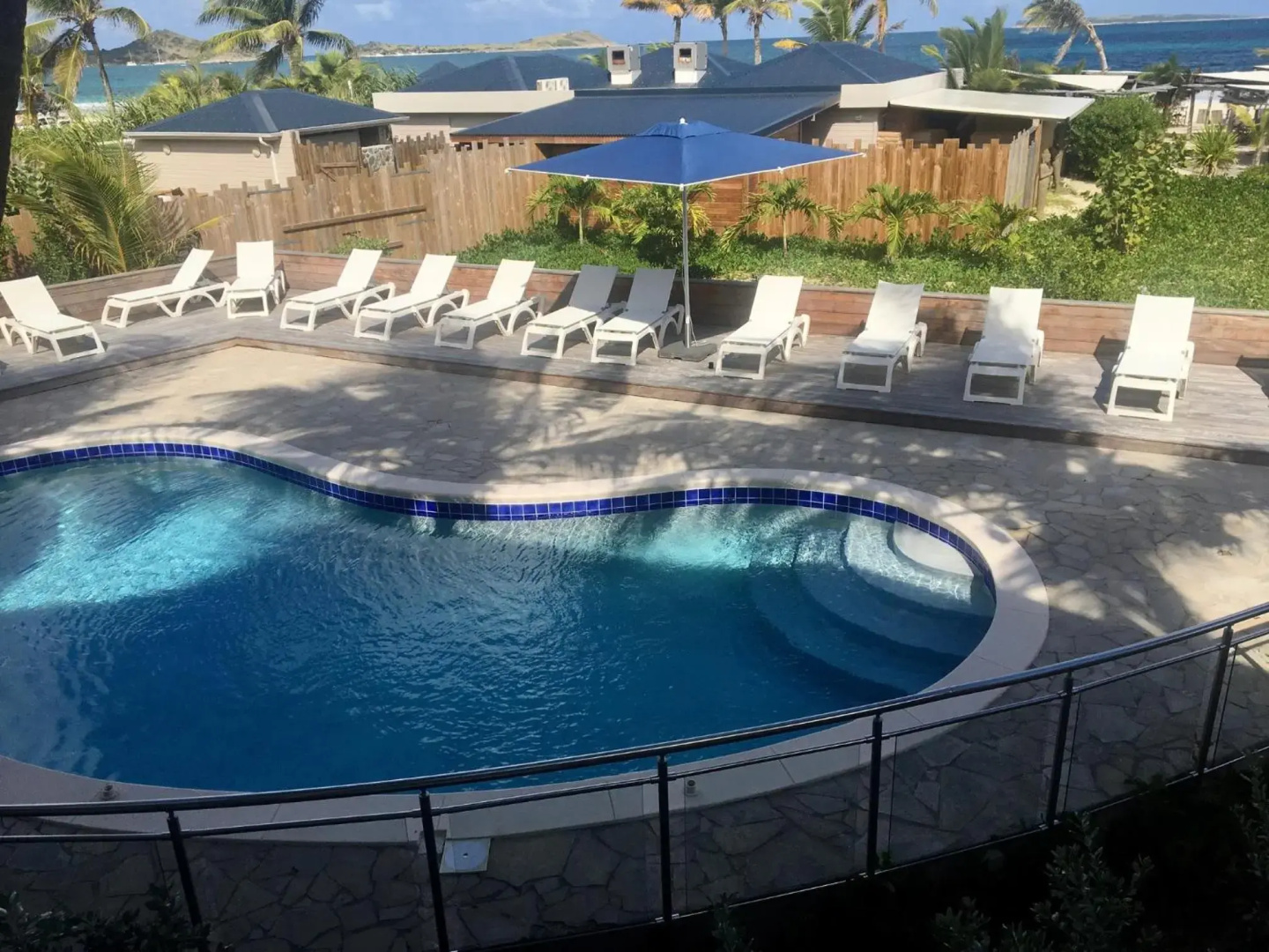 Orient Beach Hotel