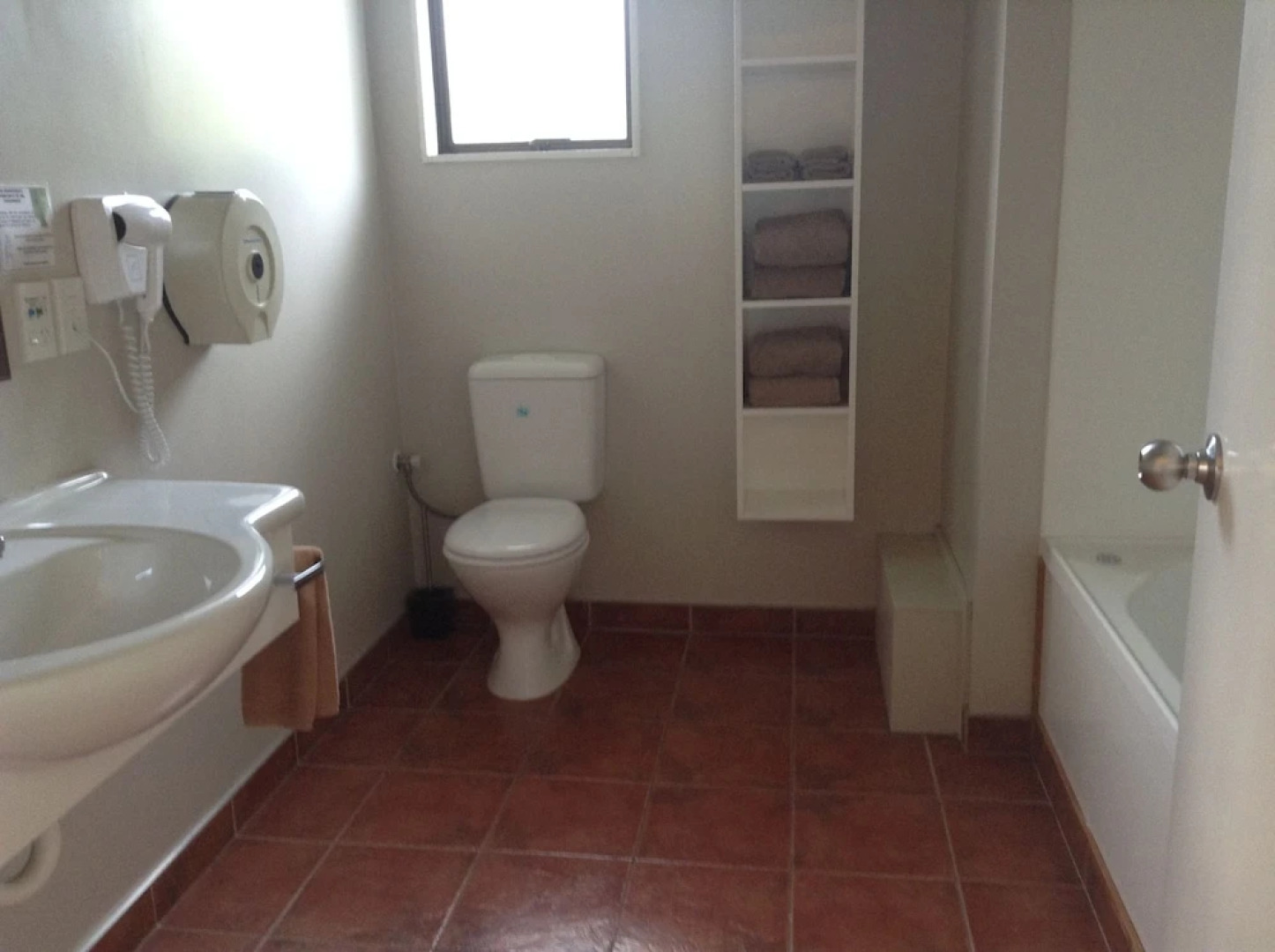 The Highwayman Motel