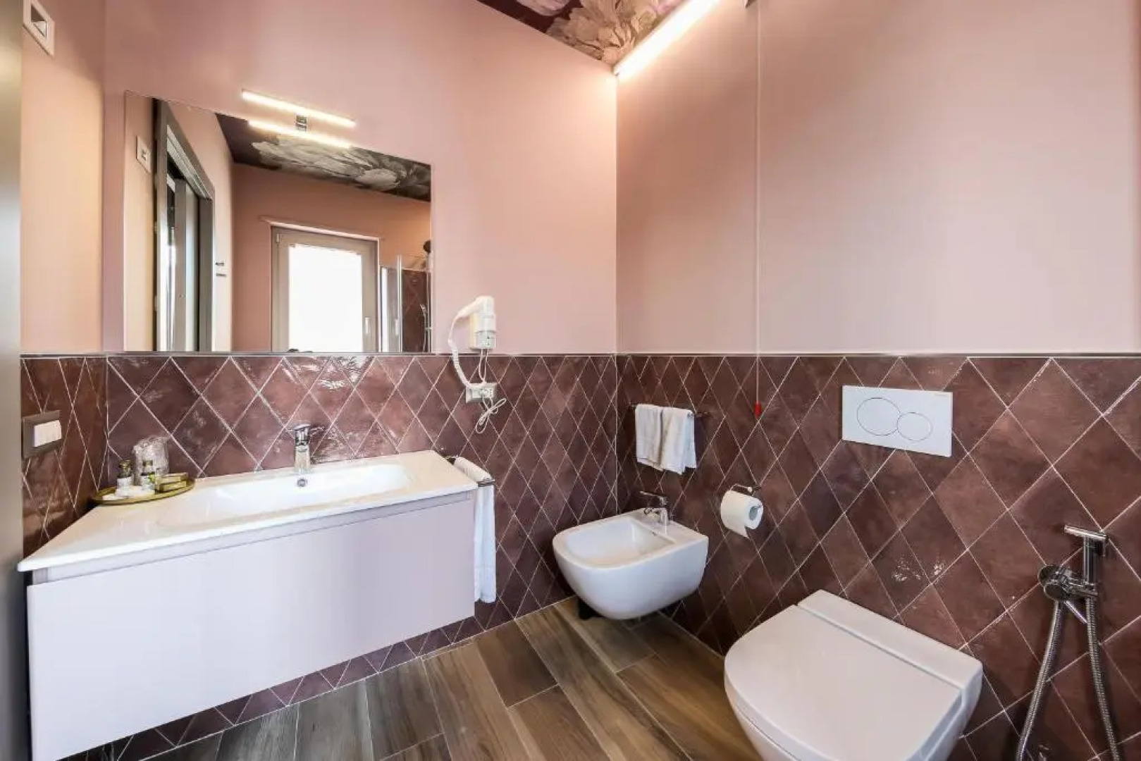 Vicolo Malavolta 7 Rooms and Suites