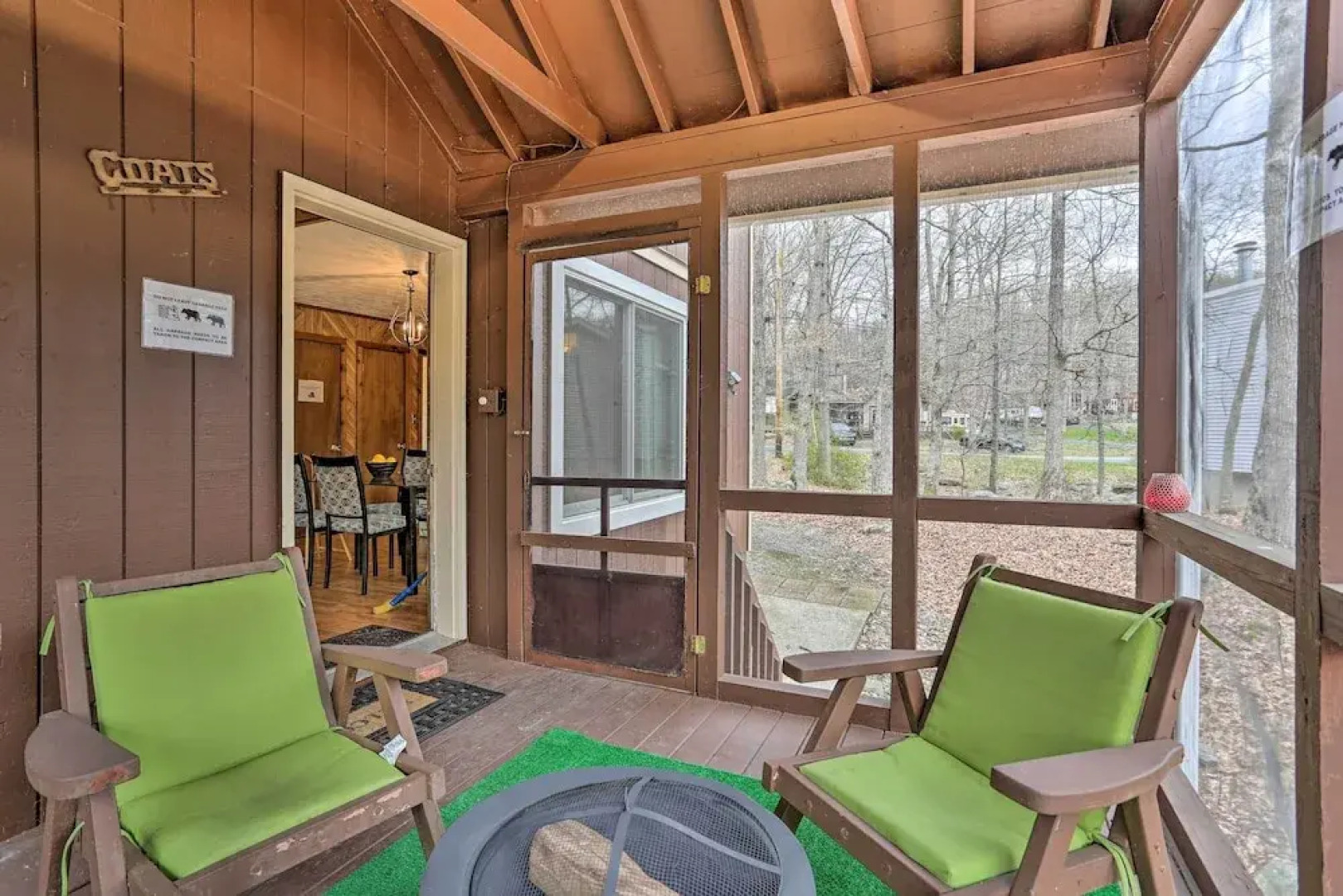 Resort Perks: Picturesque Poconos Getaway!