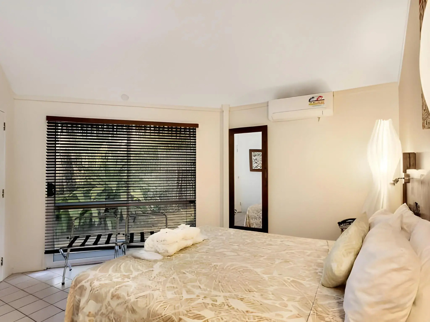 Crown Beach Resort & Spa