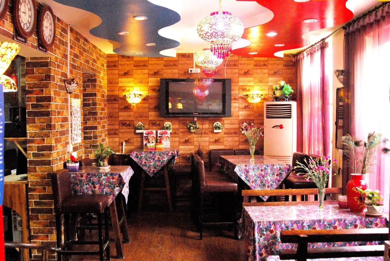 The Classic Courtyard