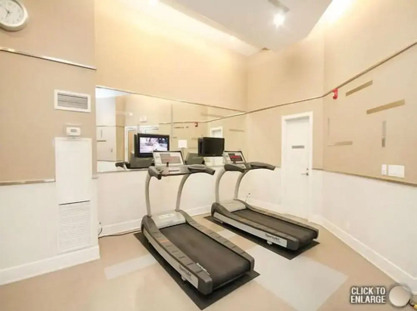 WhiteHall Suites - Mississauga