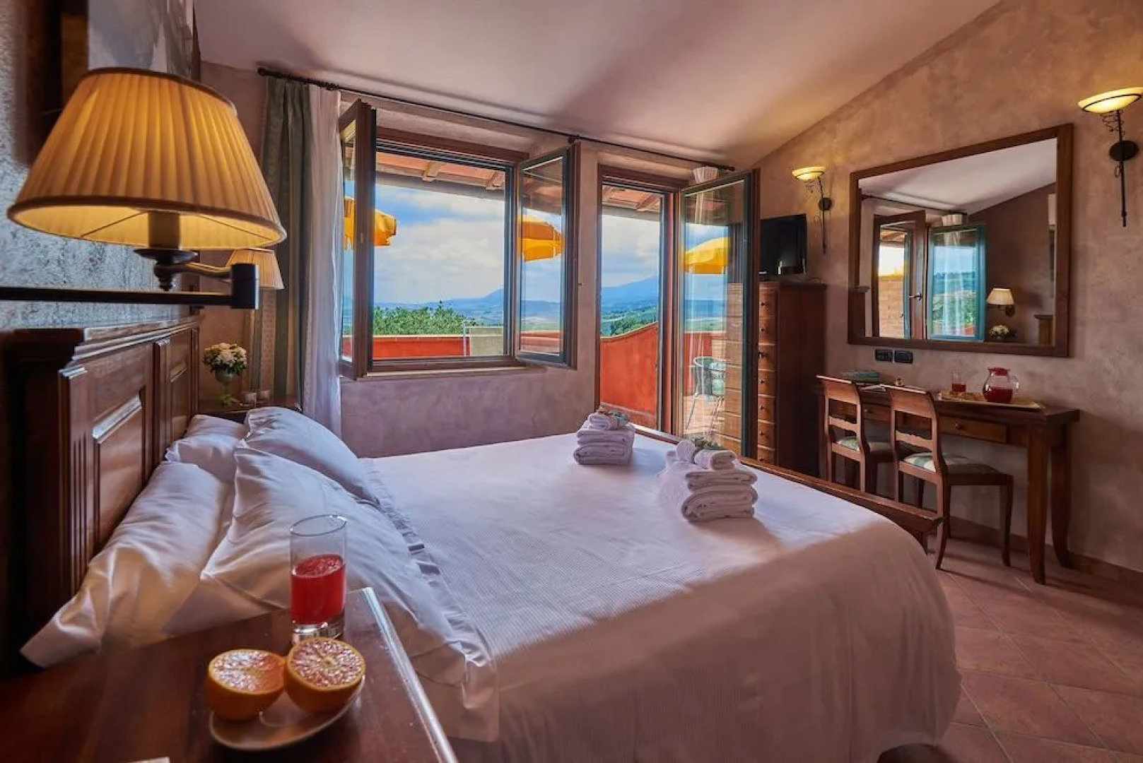 Casanova - Panoramic Rooms and Suites