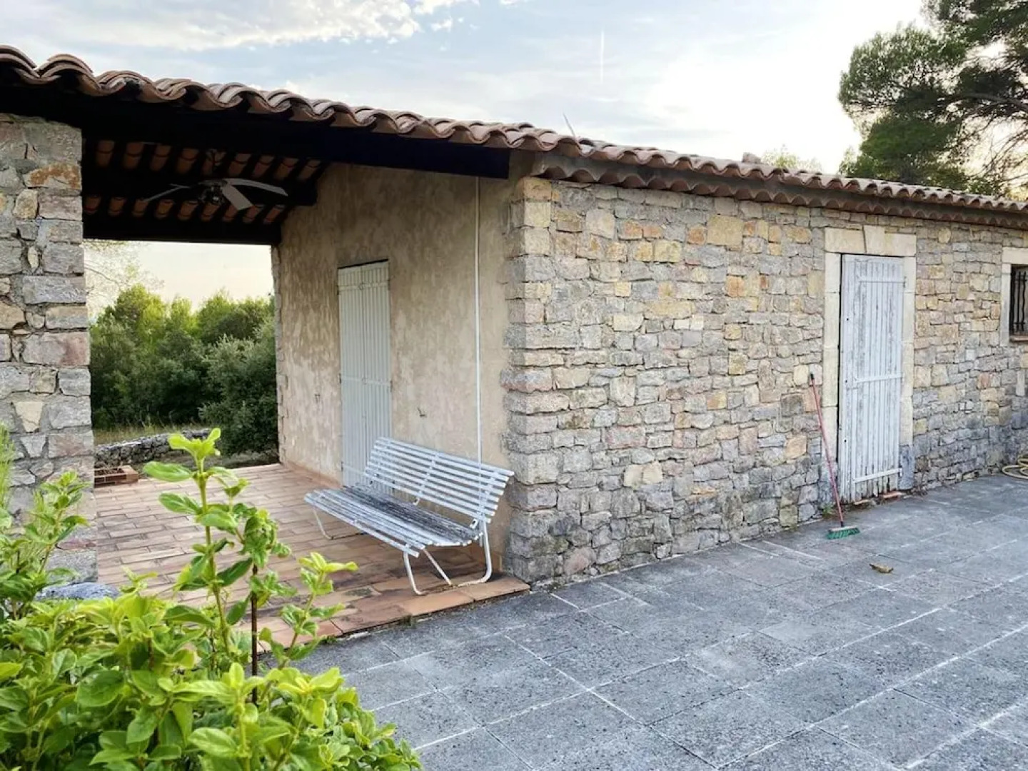 Villa With 5 Bedrooms in Entrecasteaux, With Private Pool, Enclosed Garden and Wifi