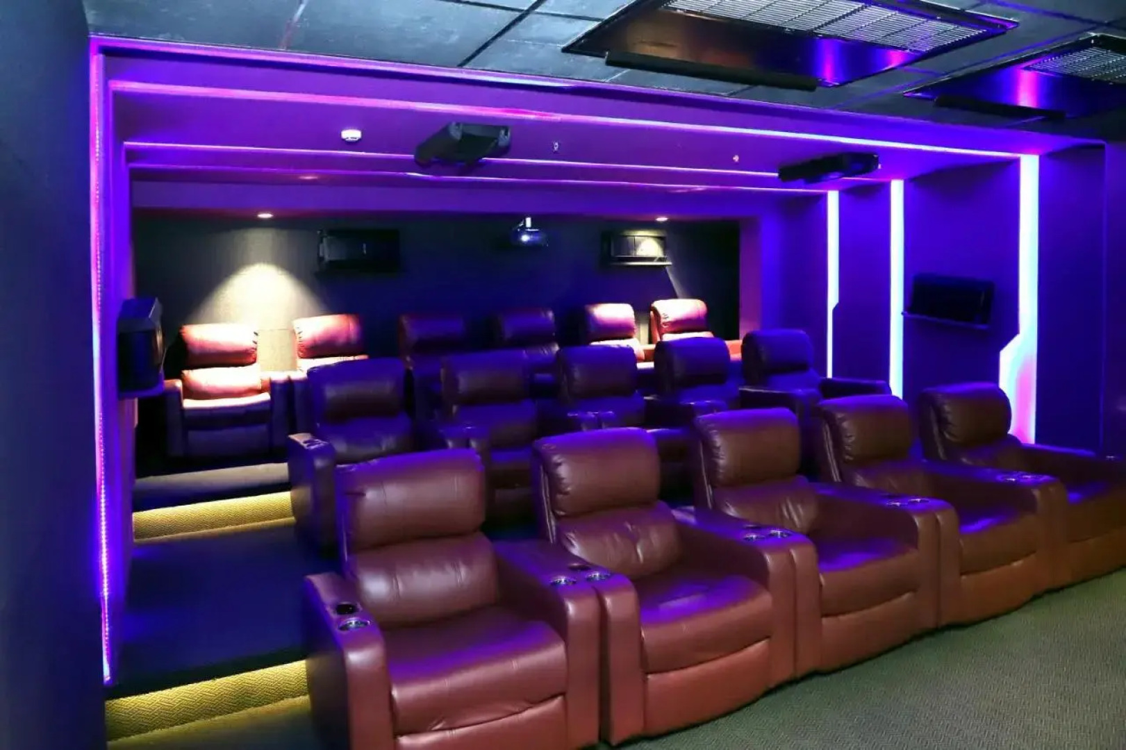 Quality Inn Patria Suites, Rajkot