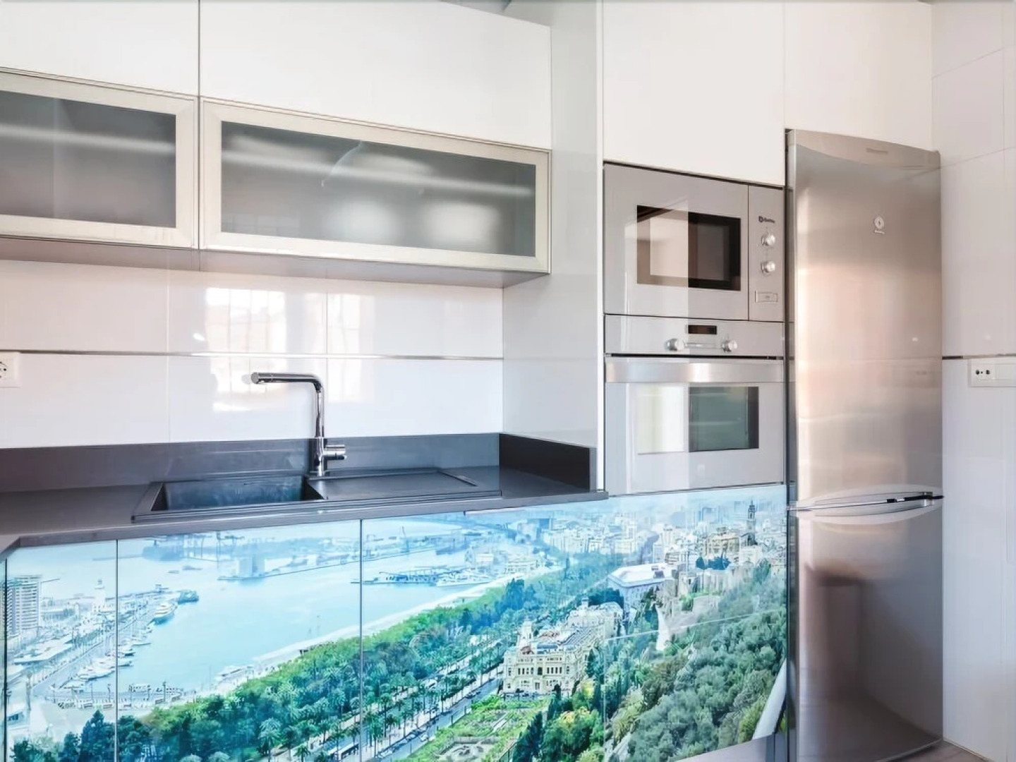 Las Biznagas, casa con barbacoa y piscina comunitaria