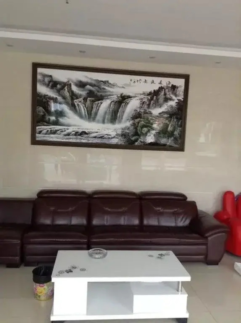 Golden Kylin Business Hotel